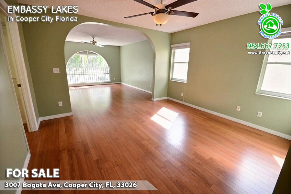 Embassy Lakes Green Realty